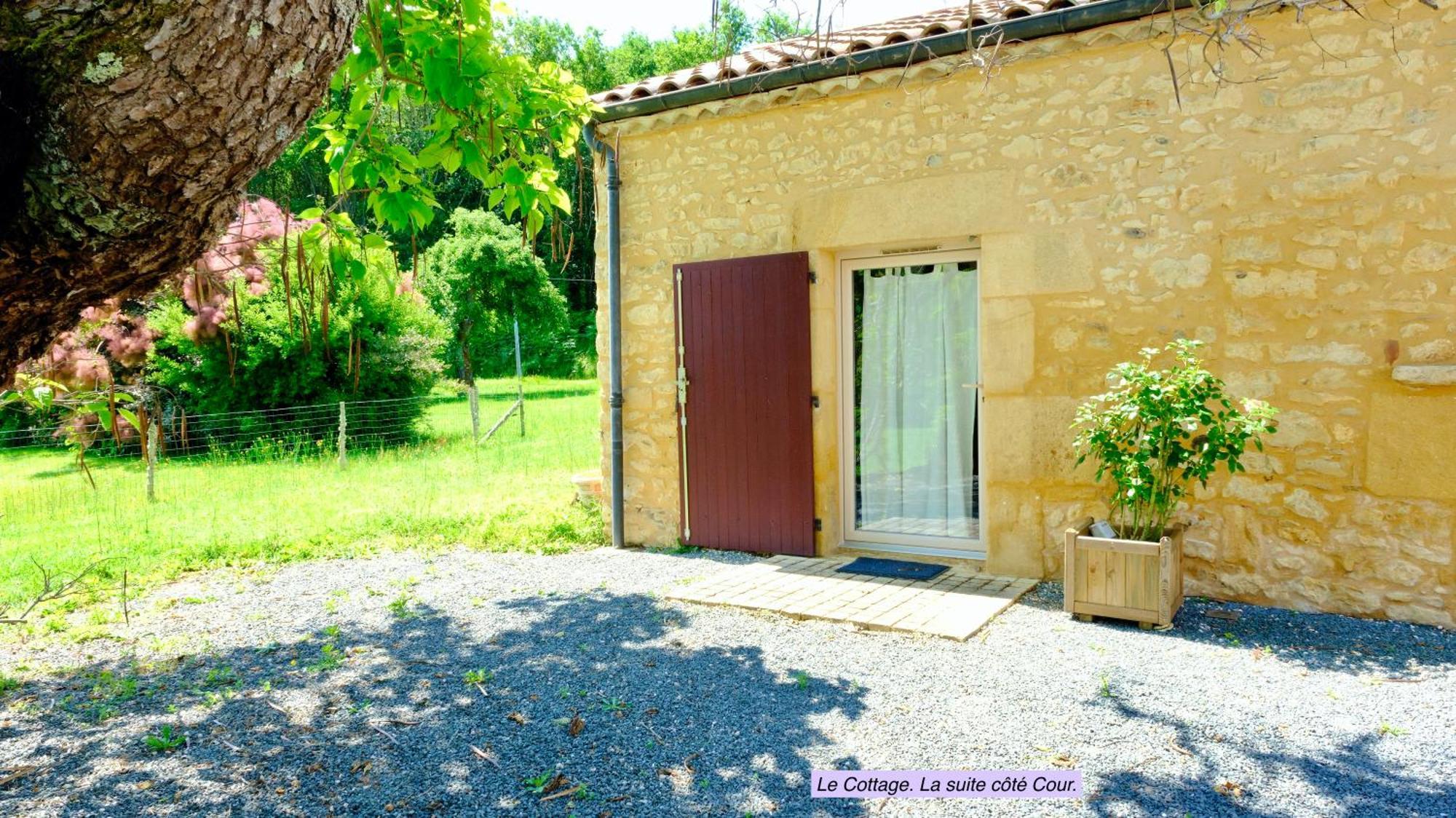 Domaine Du Champ De L'Hoste Hotel Larzac Exterior photo