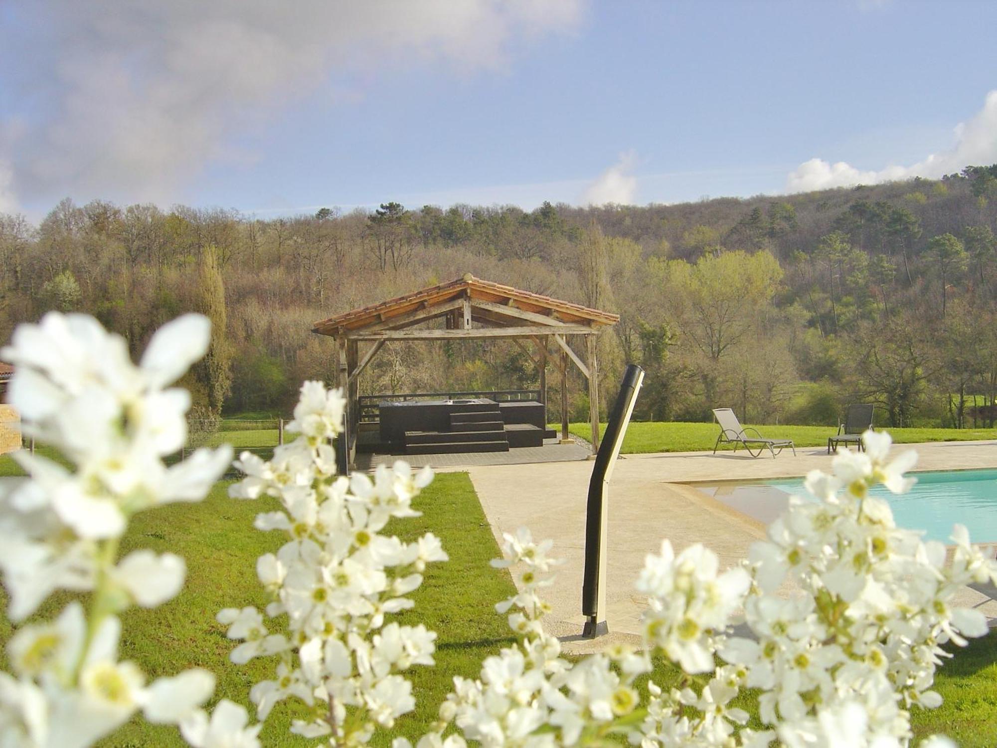 Domaine Du Champ De L'Hoste Hotel Larzac Exterior photo