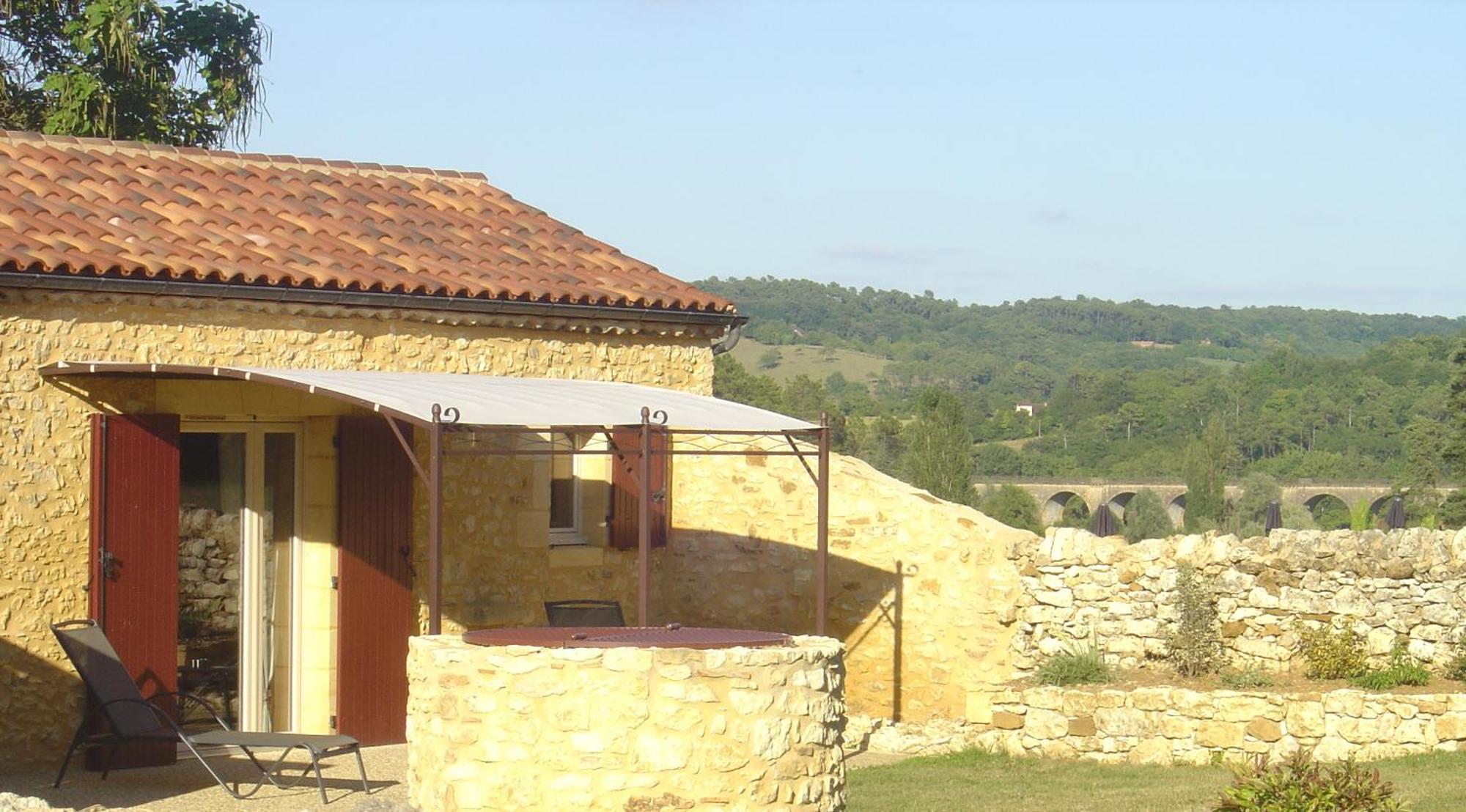 Domaine Du Champ De L'Hoste Hotel Larzac Exterior photo